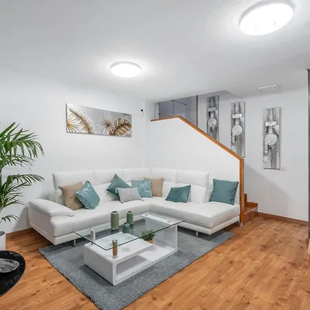 بيت للعطل Casa Brisas De كانديلاريا